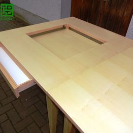 Holz Bolle GmbH Inneneinrichtung Tisch